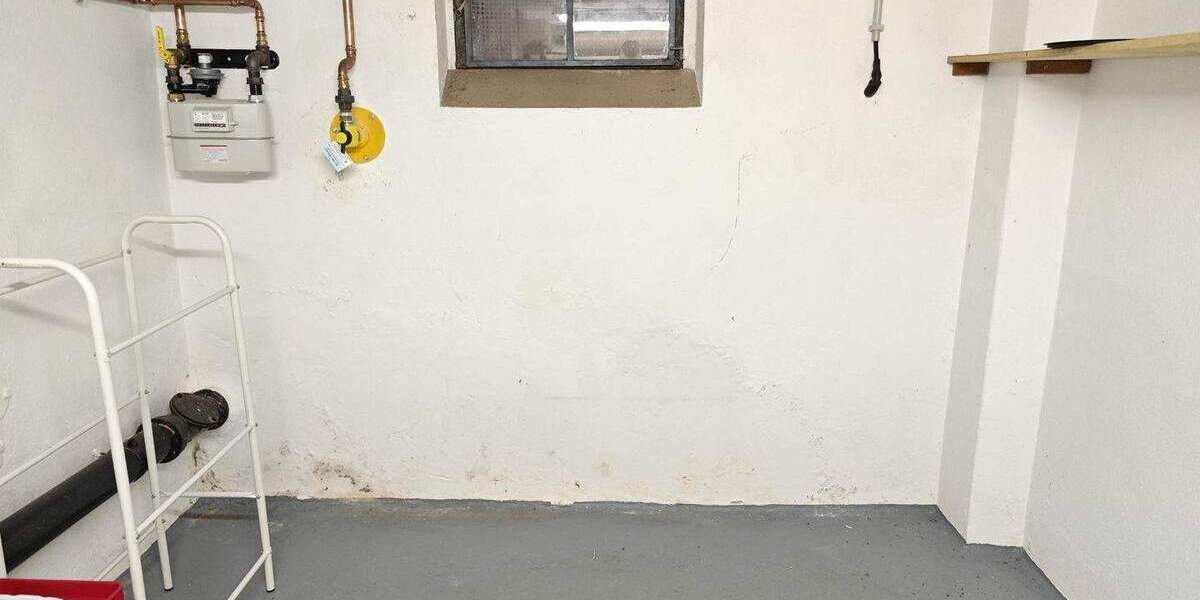 Reihenmittelhaus Bremen Altstadt - 4 Zimmer, 110 m&sup2;, 1.100&euro; | Angebot:25879505