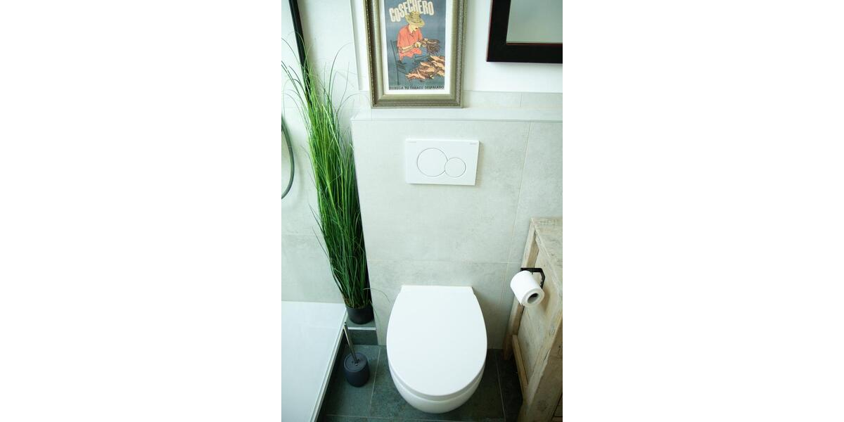 Charmanter Altbau – komplett möbliert & sofort bezugsbereit 2 zimmer