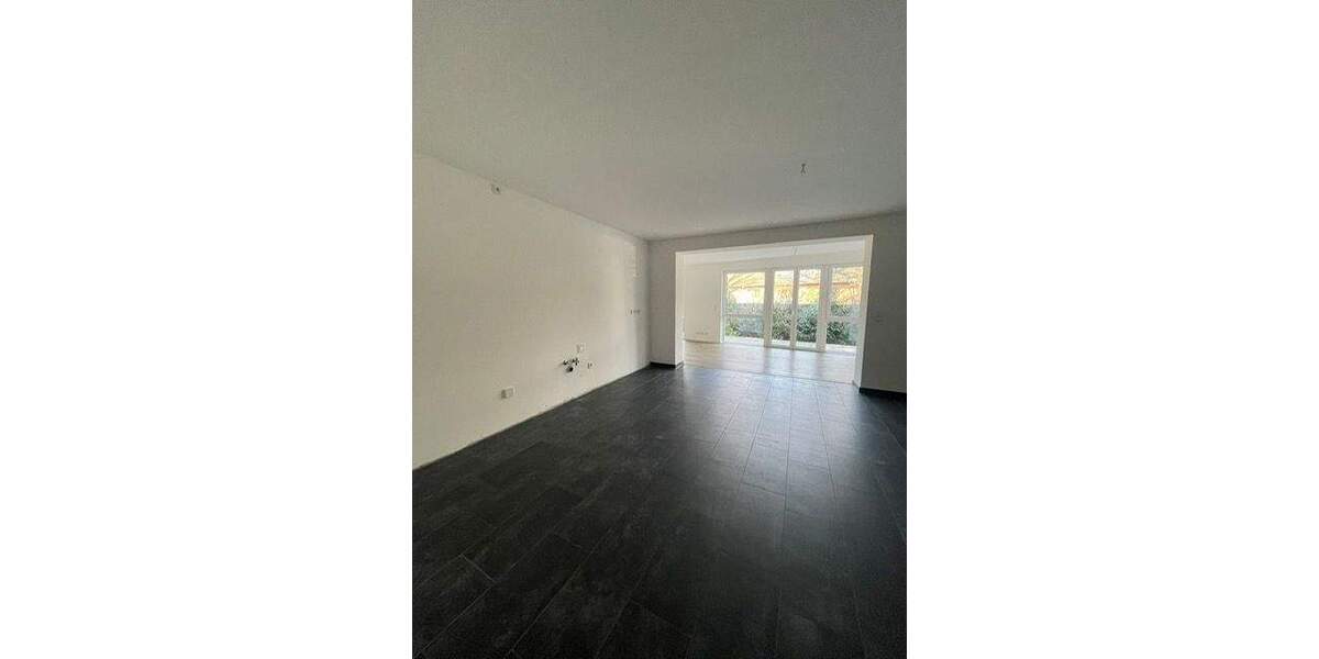 Etagenwohnung Weyhe Dreye - 3 Zimmer, 149 m&sup2;, 1.100&euro; | Angebot:25771718