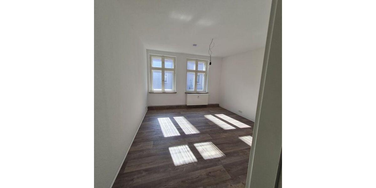 Etagenwohnung Finsterwalde - 4 Zimmer, 109 m&sup2;, 650&euro; | Angebot:23677591