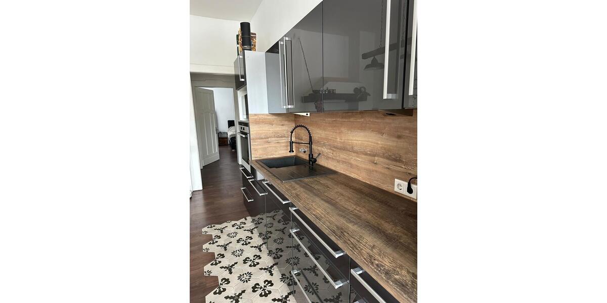 Etagenwohnung Wuppertal Elberfeld - 4 Zimmer, 120 m&sup2;, 1.100&euro; | Angebot:24772534