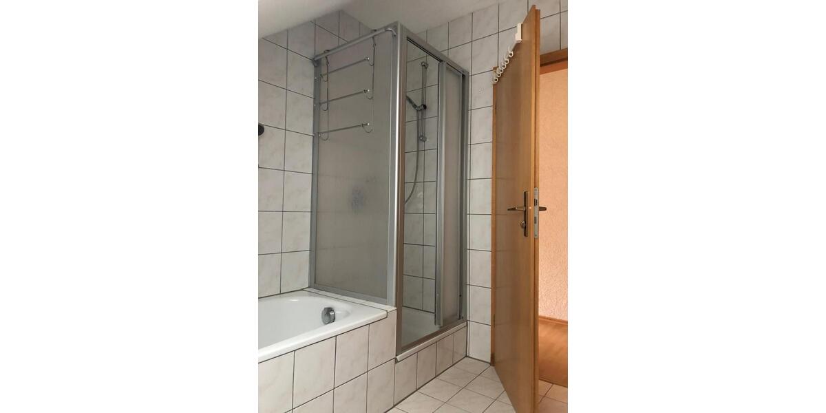 Etagenwohnung Balzhausen - 4 Zimmer, 110 m&sup2;, 970&euro; | Angebot:26413787