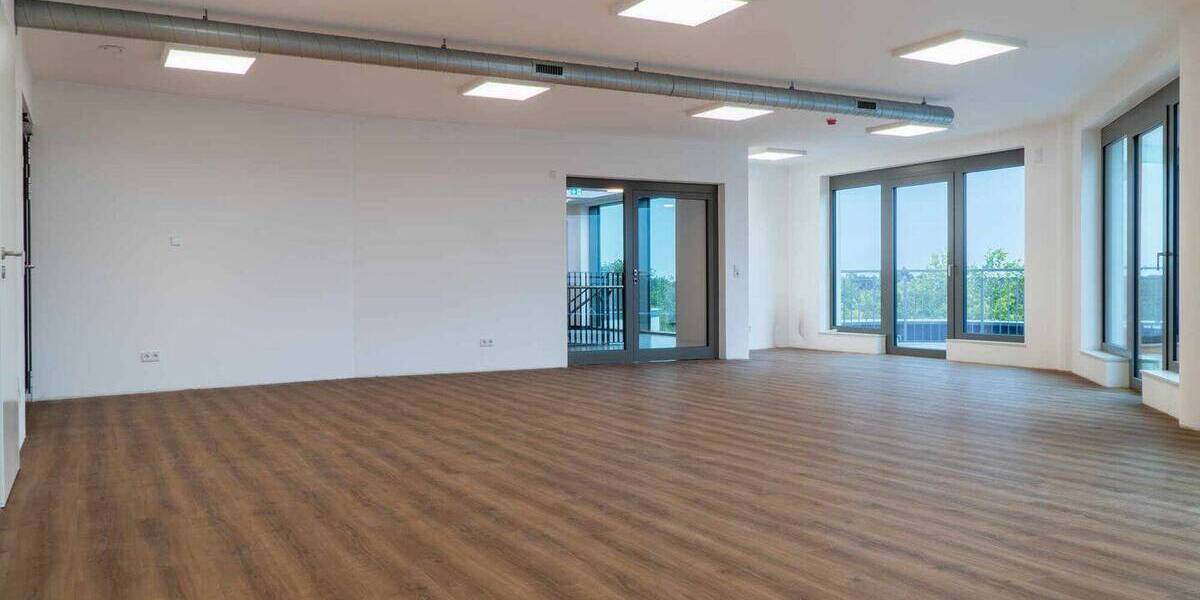 Gewerbeobjekt Moormerland Warsingsfehn - 1 Zimmer, 360 m&sup2;, 6.050&euro; | Angebot:25691293