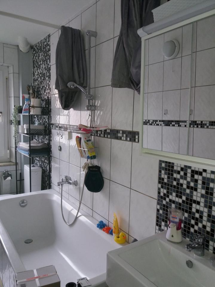 Schöne 2 Zimmer Erdgeschoßwohnung mit Einbauküche