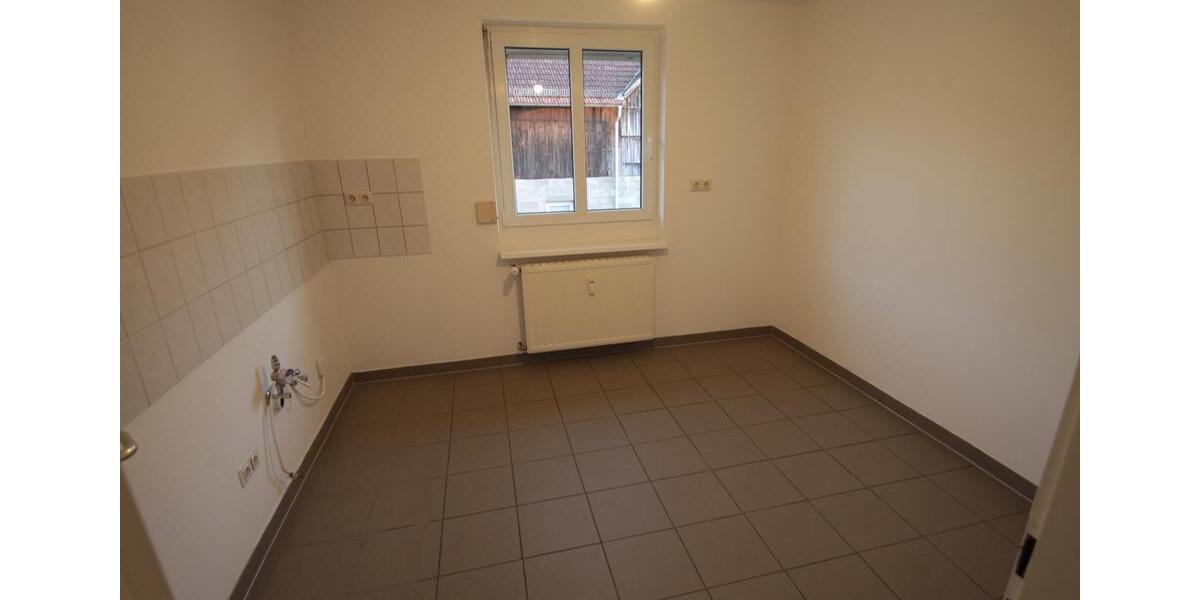 Etagenwohnung Bad Brückenau - 2 Zimmer, 51 m&sup2;, 355&euro; | Angebot:24726634