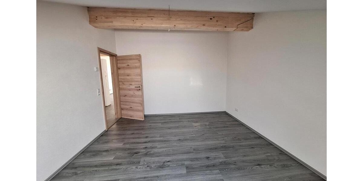 Etagenwohnung Teisnach - 2 Zimmer, 119 m&sup2;, 1.164&euro; | Angebot:26489935