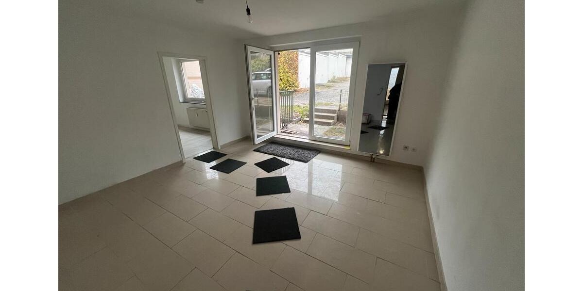 Erdgeschoßwohnung Hagen Hagen-Mitte - 3.5 Zimmer, 102 m&sup2;, 950&euro; | Angebot:25219722