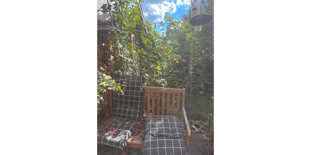 Einfamilienhaus Jemgum - 4 Zimmer, 120 m&sup2;, 1.100&euro; | Angebot:24573636