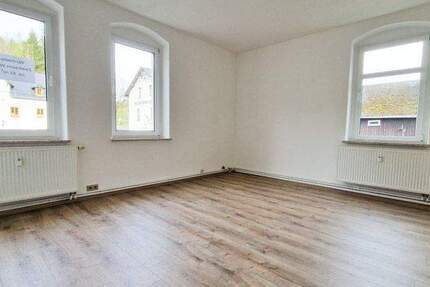 2-Raum-Wohnung mit Stellplatz in Schmiedeberg 2 zimmer