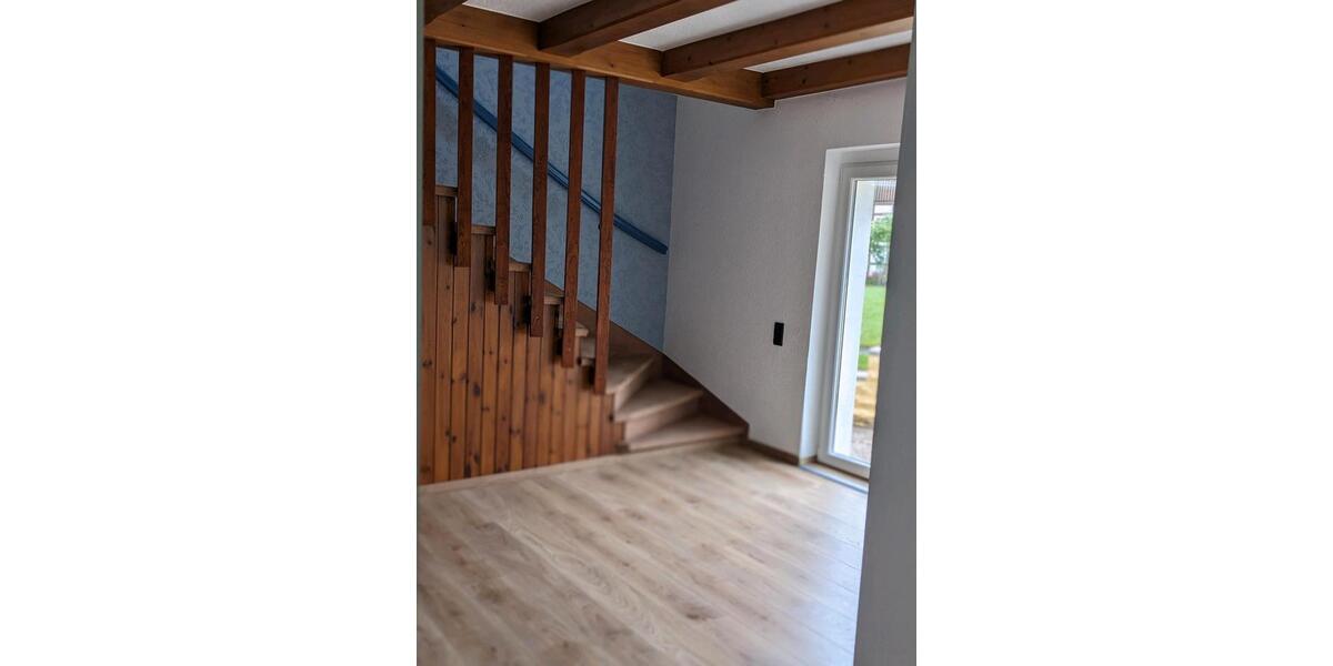 Erdgeschoßwohnung Porta Westfalica - 5 Zimmer, 105 m&sup2;, 900&euro; | Angebot:26446358