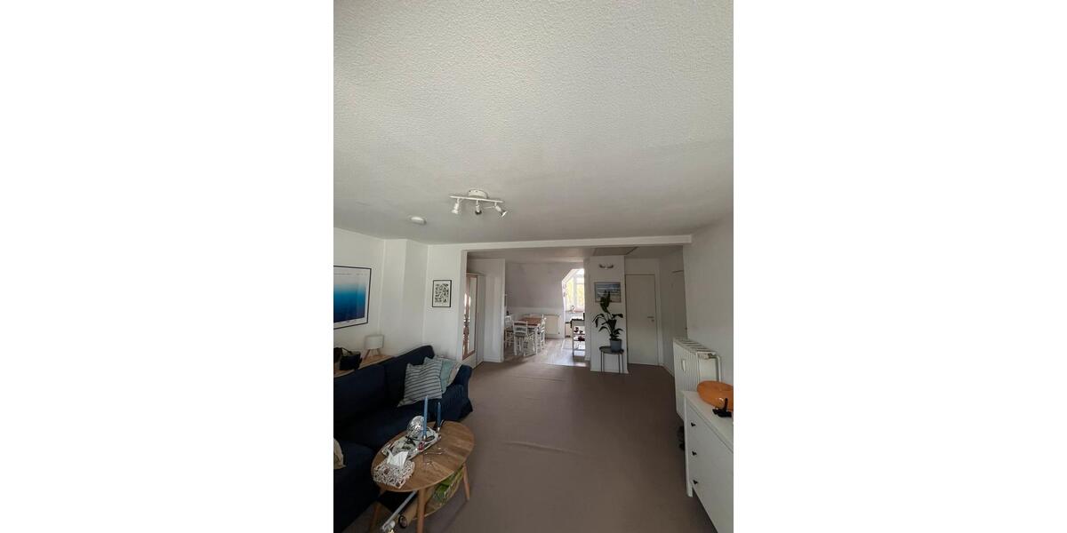 Dachgeschoßwohnung Kiel - 1 Zimmer, 43 m&sup2;, 723&euro; | Angebot:26048641