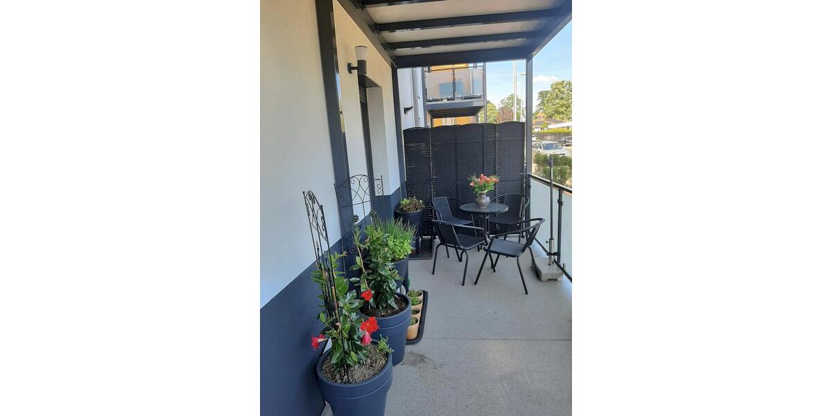 Erdgeschoßwohnung Hameln Kernstadt - 2.5 Zimmer, 72 m&sup2;, 740&euro; | Angebot:25883598