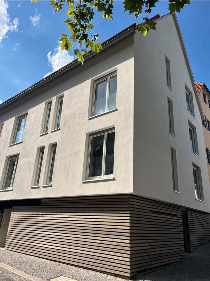 Exklusive 4-Zimmer-Wohnung mit direktem Aufzugzugang SINDELFINGEN