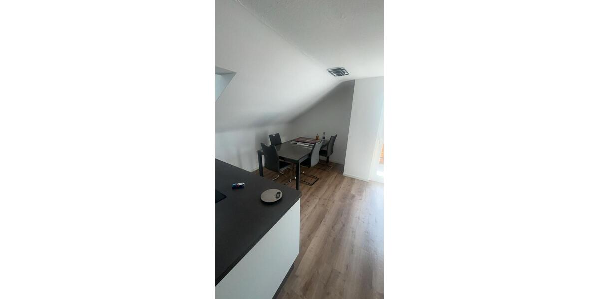 Dachgeschoßwohnung Steinach - 3 Zimmer, 85 m&sup2;, 950&euro; | Angebot:26415040