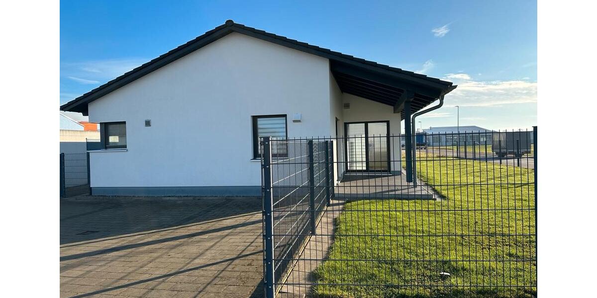 Gewerbeobjekt Oettingen in Bayern - 1.000&euro; | Angebot:24378666