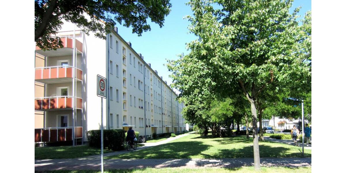 Etagenwohnung Köthen (Anhalt) - 1 Zimmer, 32 m&sup2;, 221&euro; | Angebot:26669488