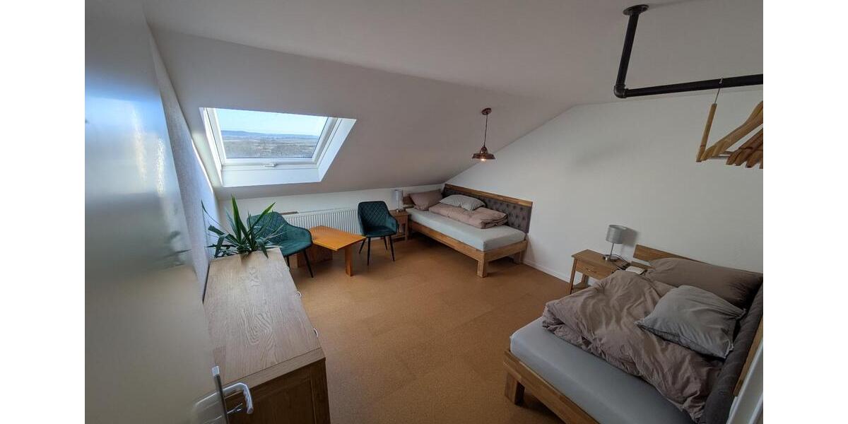 Wohnen auf Zeit Gäufelden - 3 Zimmer, 80 m&sup2;, 25&euro; | Angebot:24552346