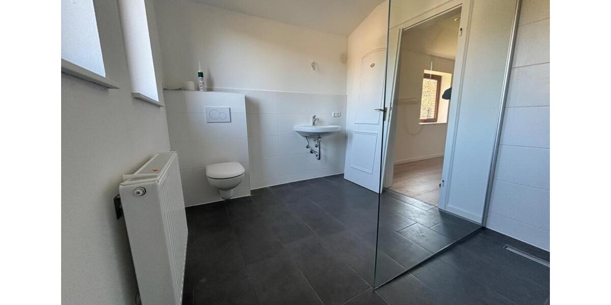 Etagenwohnung Syke - 2 Zimmer, 100 m&sup2;, 990&euro; | Angebot:26412717