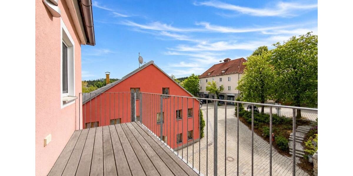 Etagenwohnung Waldkirchen - 3 Zimmer, 100 m&sup2;, 890&euro; | Angebot:26565467