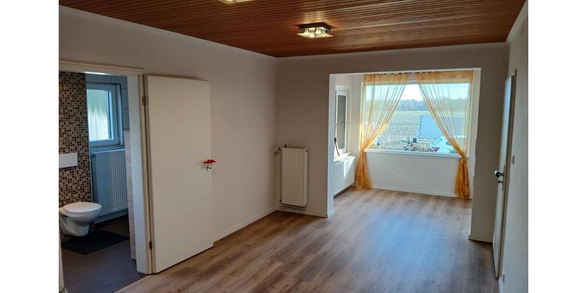 Erdgeschoßwohnung Norderstedt Glashütte - 3 Zimmer, 115 m&sup2;, 1.450&euro; | Angebot:23691676