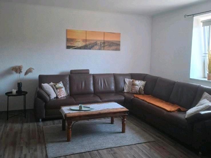 Etagenwohnung Heusweiler - 4 Zimmer, 120 m&sup2;, 50&euro; | Angebot:24591377