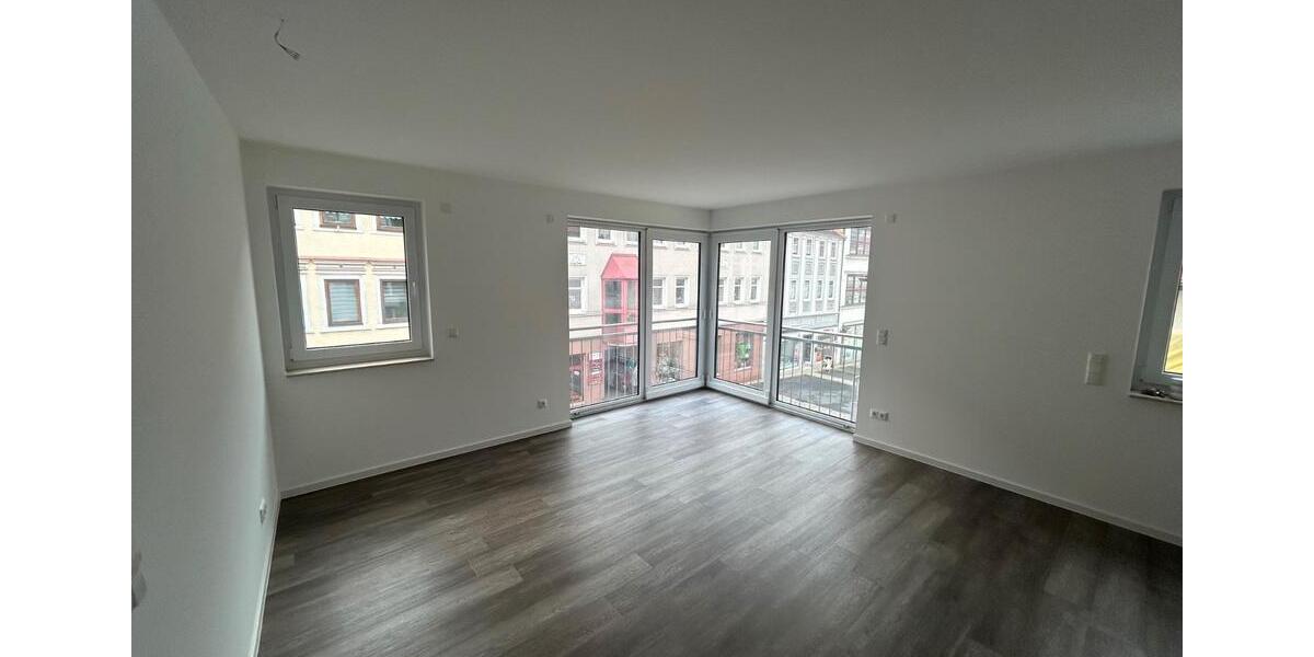 Etagenwohnung Suhl - 2 Zimmer, 78 m&sup2;, 700&euro; | Angebot:26647246