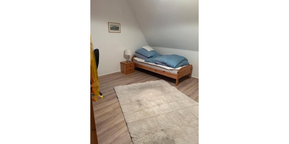 Wohnen auf Zeit Rinteln - 4 Zimmer, 20 m&sup2;, 420&euro; | Angebot:25058231