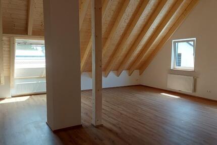 Wohnung Bartholomä - 3.5 Zimmer, 100 m&sup2;, 950&euro; | Angebot:26625831
