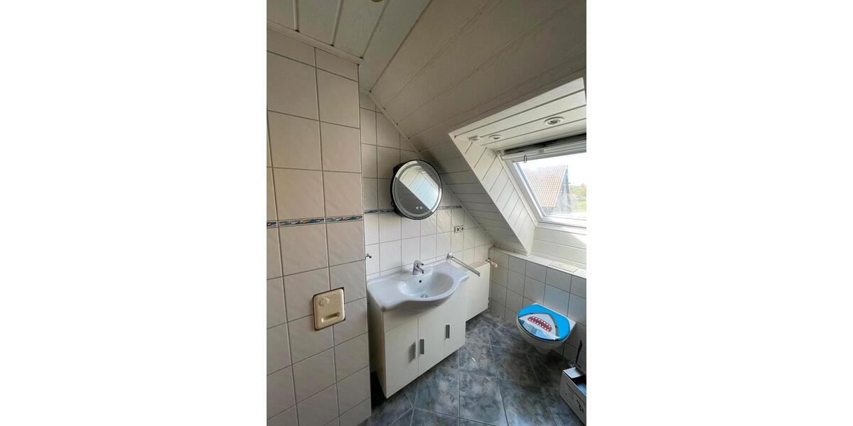 Dachgeschoßwohnung Bad Gandersheim - 4 Zimmer, 85 m&sup2;, 620&euro; | Angebot:26398893