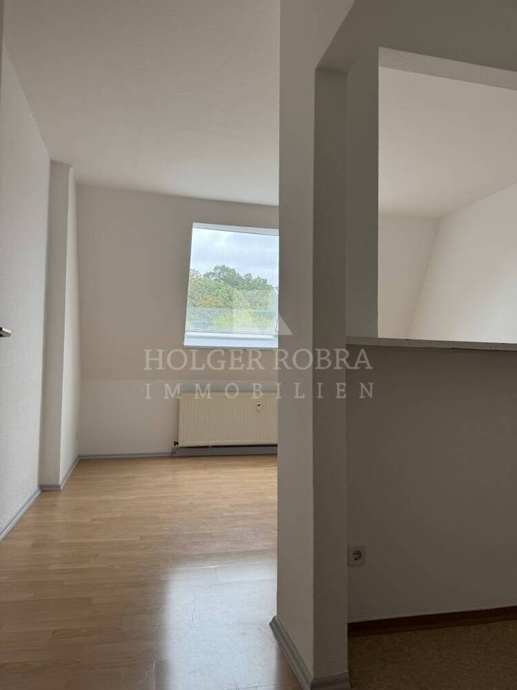 Ruhig gelegene 2 Zimmerwhg mit kl.Balkon,WB,Keller,!