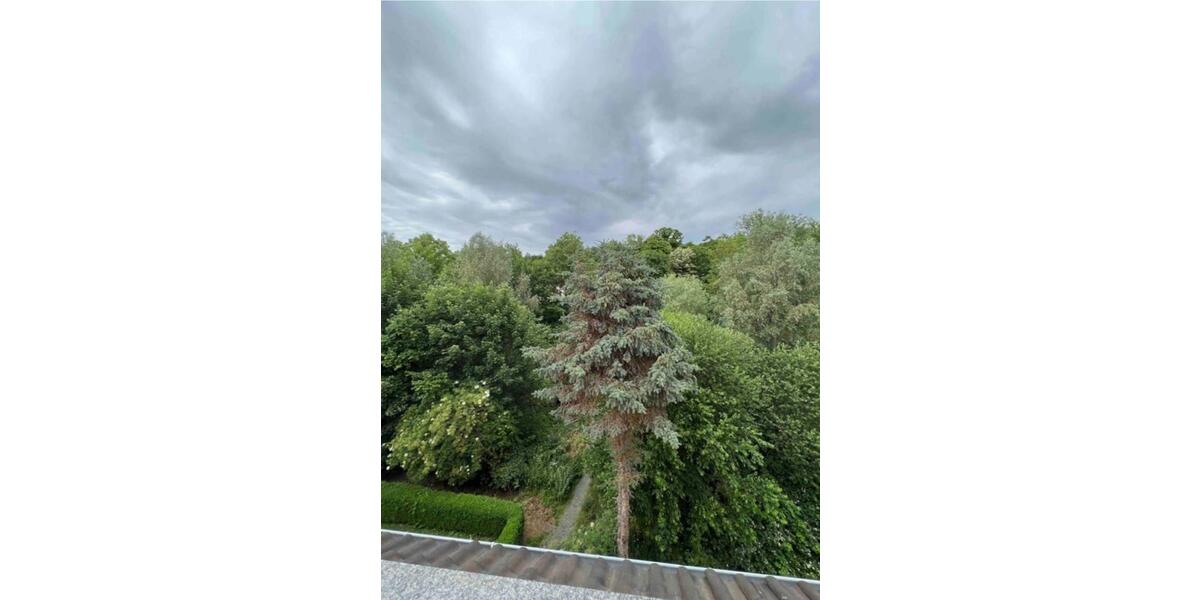 Dachgeschoßwohnung Kassel Philippinenhof-Warteberg - 1 Zimmer, 80 m&sup2;, 1.400&euro; | Angebot:25655264