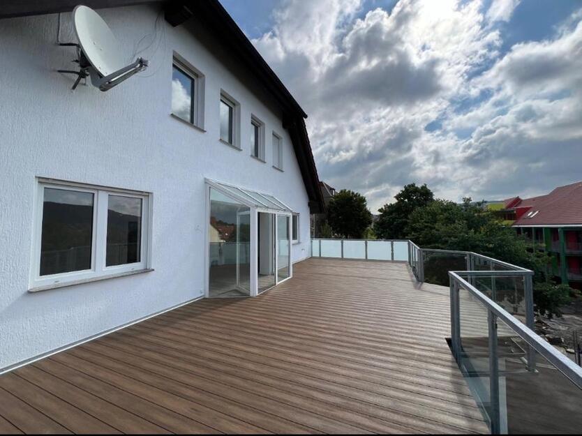 Exklusive 3-Raum-Wohnung mit Terrasse und traumhaftem Ausblick