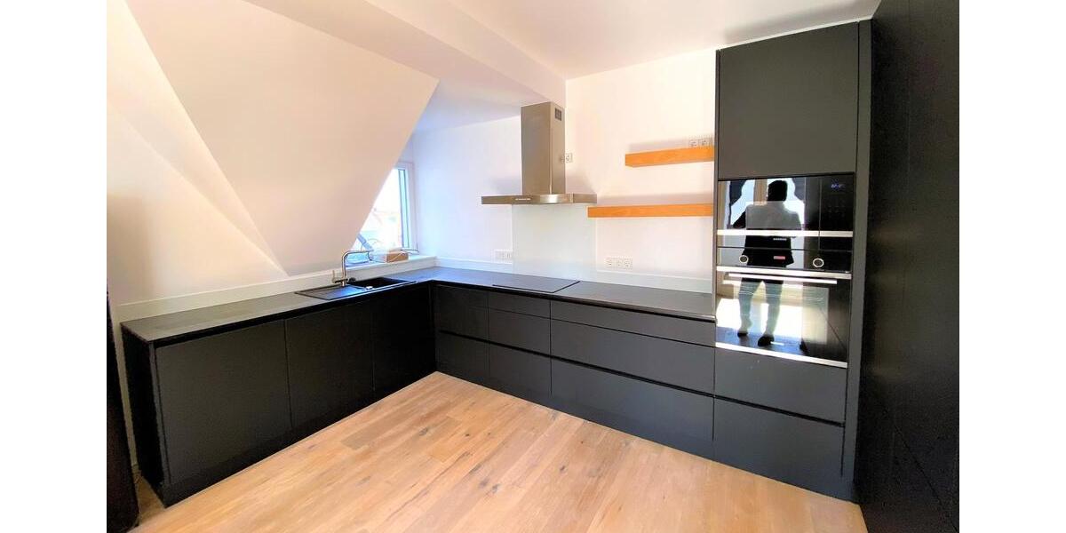 Maisonettenwohnung Essen Stadtbezirk II - 4 Zimmer, 185 m&sup2;, 2.400&euro; | Angebot:26660199