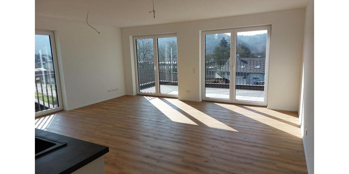 Erdgeschoßwohnung Leun - 2 Zimmer, 77 m&sup2;, 980&euro; | Angebot:25792451