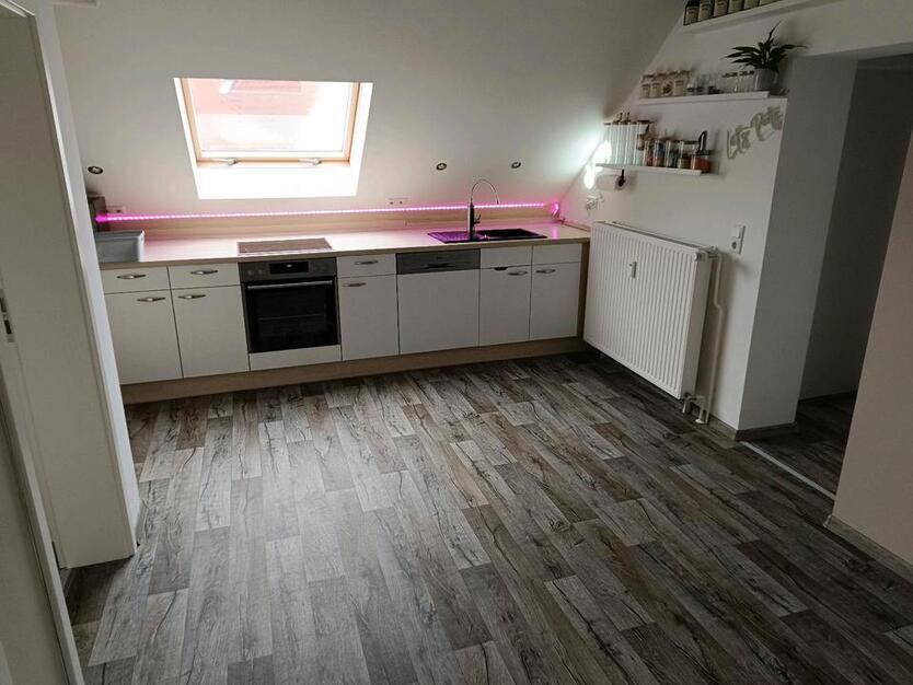 3 Raumwohnung in Lage zu vermieten zimmer