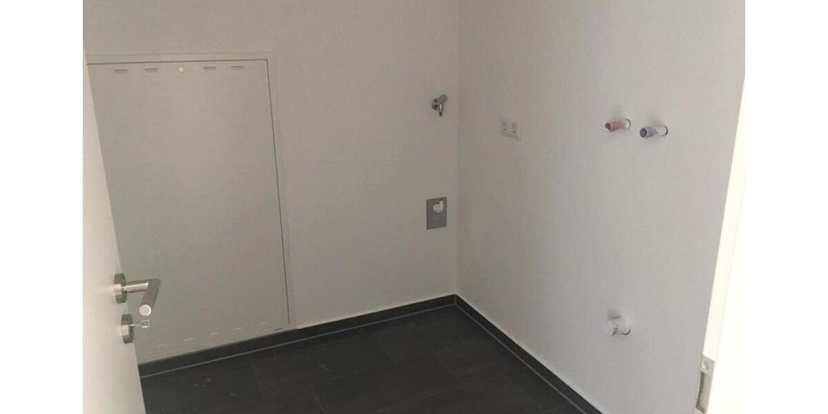 Etagenwohnung Mühldorf am Inn - 3 Zimmer, 85 m&sup2;, 1.065&euro; | Angebot:26658340