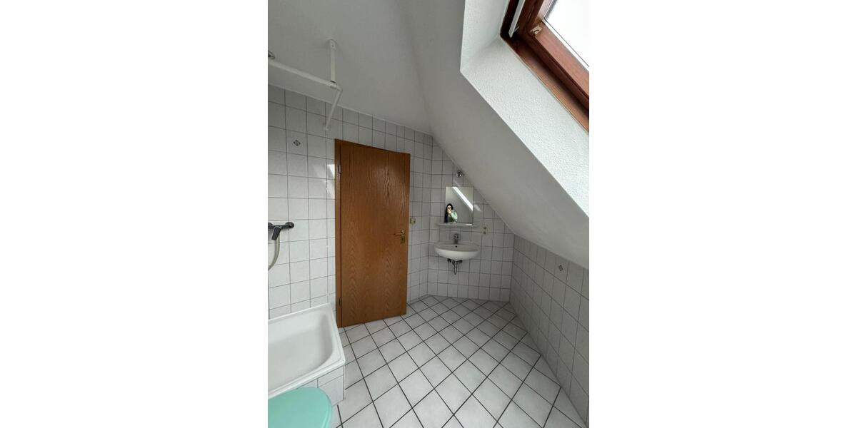 Dachgeschoßwohnung Hannover Vahrenwald-List - 1 Zimmer, 40 m&sup2;, 428&euro; | Angebot:25883973
