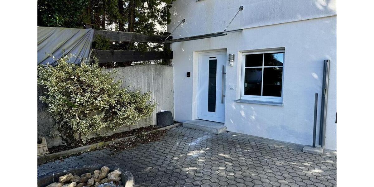 Erdgeschoßwohnung Neuburg an der Donau - 1 Zimmer, 64 m&sup2;, 640&euro; | Angebot:24440445