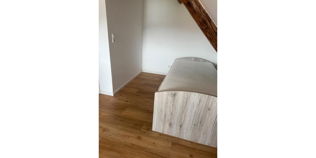 Mehrfamilienhaus, Wohnhaus Triftern - 6 Zimmer, 120 m&sup2;, 950&euro; | Angebot:26664886