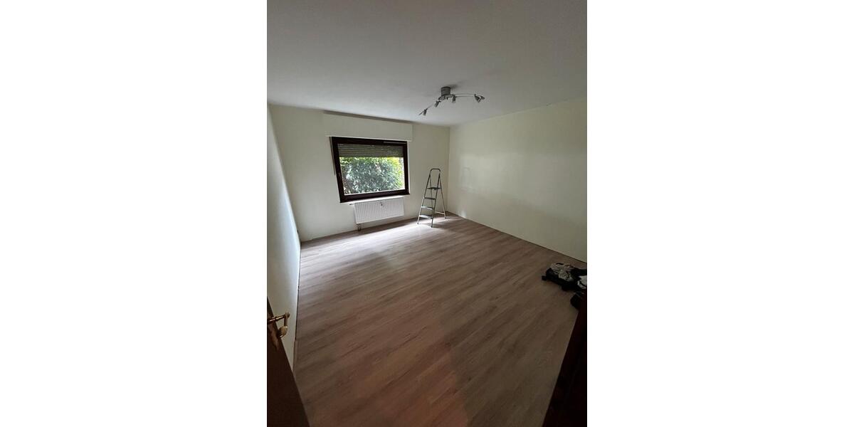 Erdgeschoßwohnung Freudenberg - 4 Zimmer, 110 m&sup2;, 1.030&euro; | Angebot:25105118