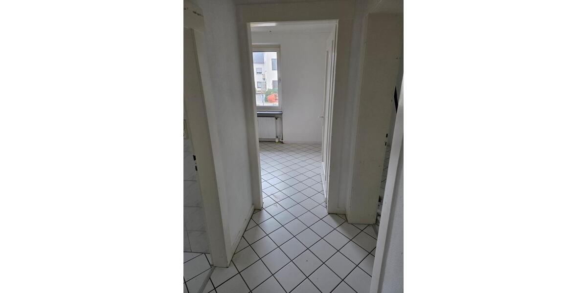 Etagenwohnung Neuenrade - 3 Zimmer, 71 m&sup2;, 430&euro; | Angebot:24814574