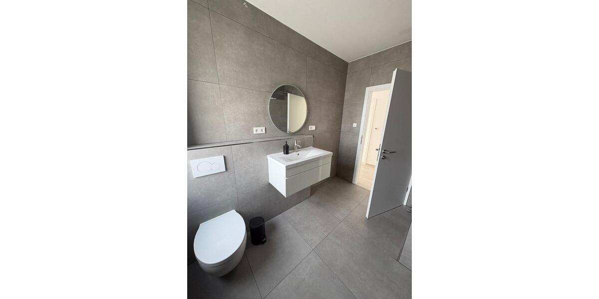 Dachgeschoßwohnung Gernsheim - 3 Zimmer, 80 m&sup2;, 1.000&euro; | Angebot:25873623