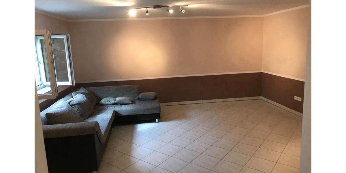 Etagenwohnung Viernheim - 2 Zimmer, 70 m&sup2;, 700&euro; | Angebot:26015736