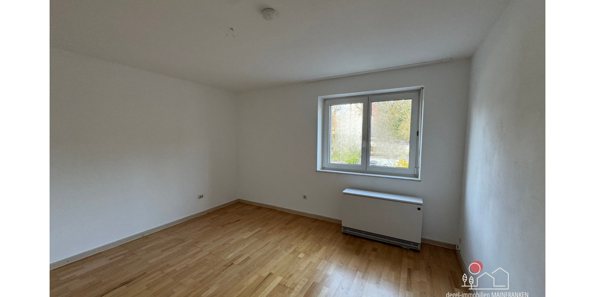 Etagenwohnung Schweinfurt Nordwestlicher Stadtteil - 4 Zimmer, 84 m&sup2;, 820&euro; | Angebot:24746995