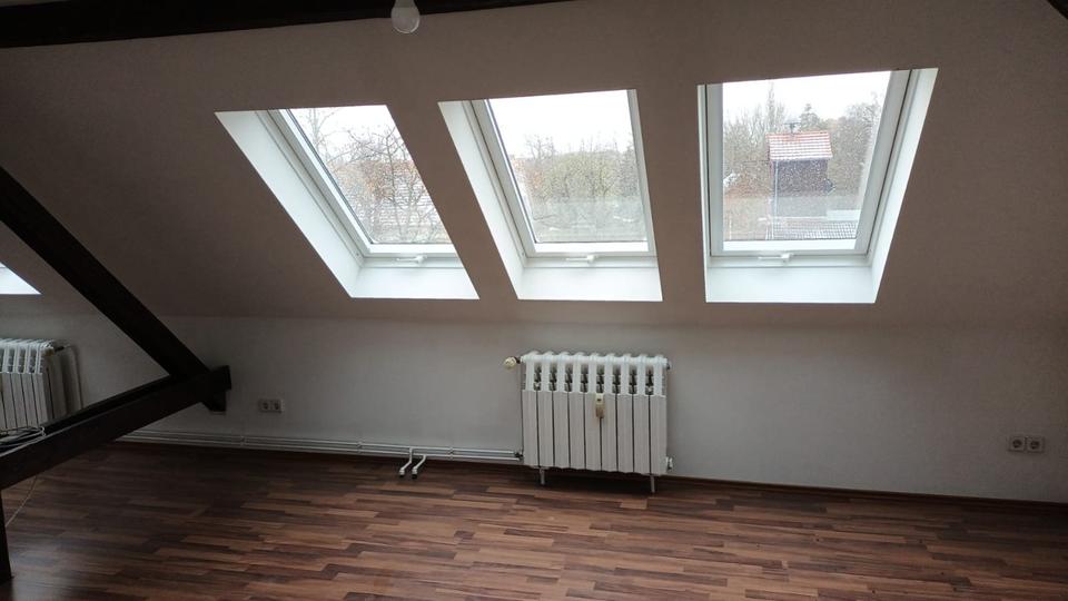 Dachgeschoßwohnung Wandlitz - 3 Zimmer, 100 m&sup2;, 690&euro; | Angebot:24919598