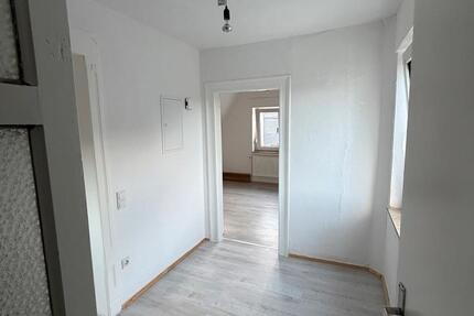 Wohnung Siegen - 3 Zimmer, 55 m&sup2;, 600&euro; | Angebot:27627093