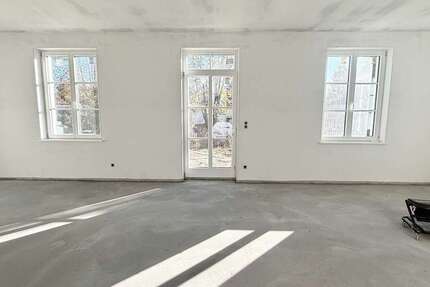 Wohnung Berlin Treptow-Köpenick - 3 Zimmer, 108 m&sup2;, 2.500&euro; | Angebot:25245785