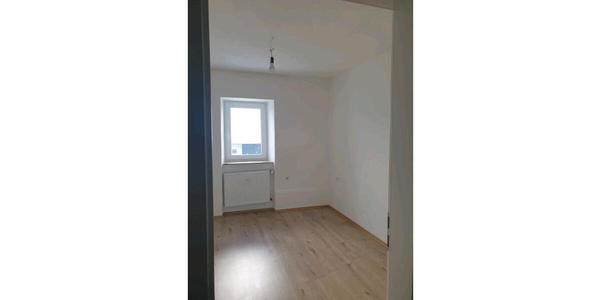 Etagenwohnung Neresheim - 3 Zimmer, 67 m&sup2;, 1.140&euro; | Angebot:24563583