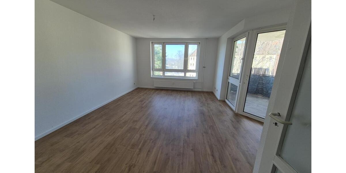 Etagenwohnung Beeskow - 3 Zimmer, 75 m&sup2;, 370&euro; | Angebot:26545656