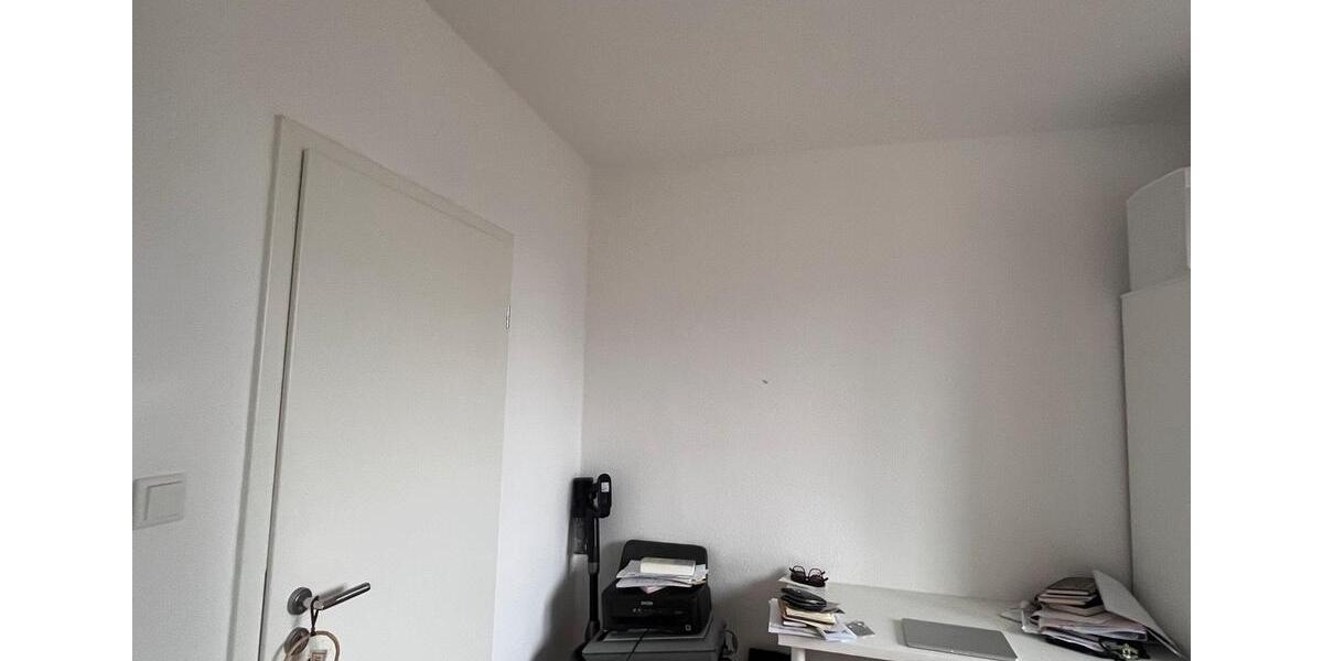 Wohnen auf Zeit Düsseldorf Stadtbezirk 9 - 25 Zimmer, 70 m&sup2;, 550&euro; | Angebot:24477360